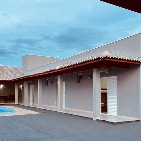 Vila Casa De Temporada Eldorado Olímpia Exteriér fotografie